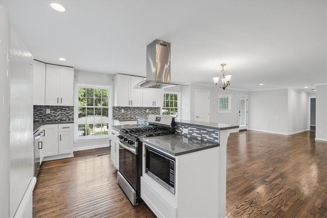 2844 Oldknow Drive NW, Atlanta, GA 30318