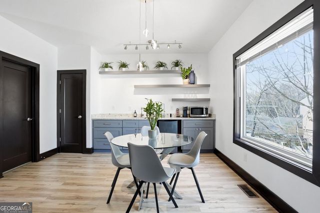 1076 Center Street NW, Atlanta, GA 30318