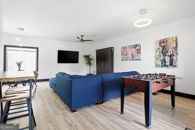 1076 Center Street NW, Atlanta, GA 30318