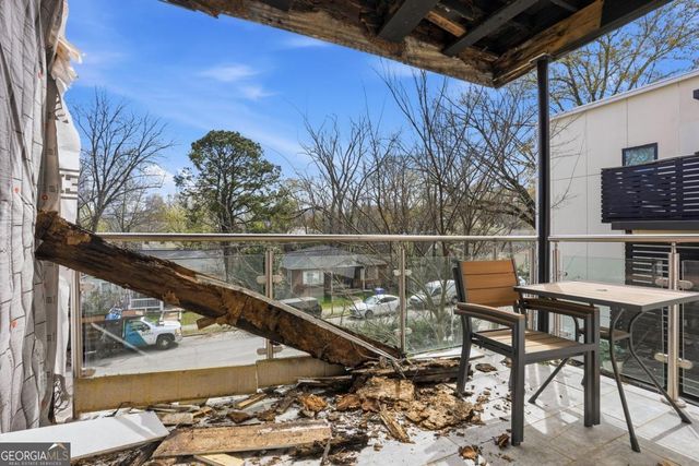 1076 Center Street NW, Atlanta, GA 30318