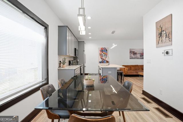 1076 Center Street NW, Atlanta, GA 30318