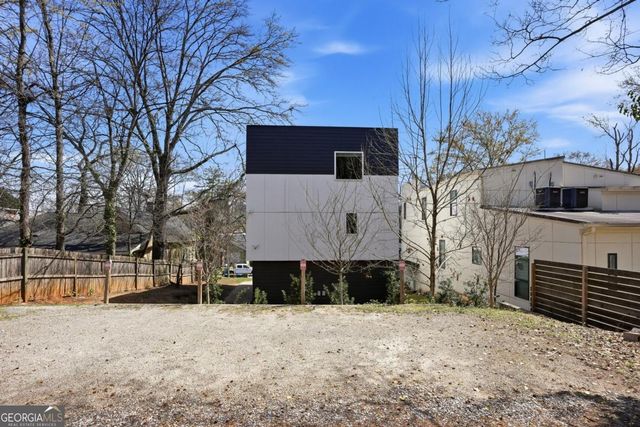 1076 Center Street NW, Atlanta, GA 30318