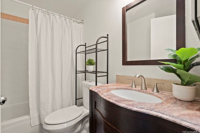 94-820 Lumiauau Street A201, Waipahu, HI 96797