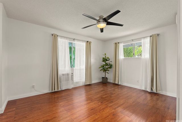 94-820 Lumiauau Street A201, Waipahu, HI 96797
