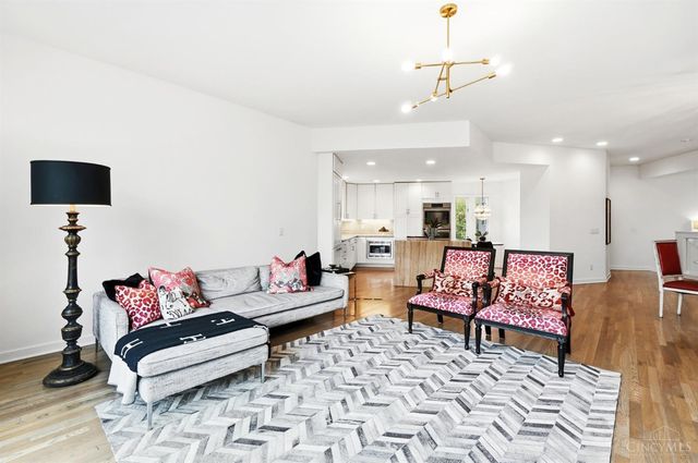 939 Monastery Street, Cincinnati, OH 45202
