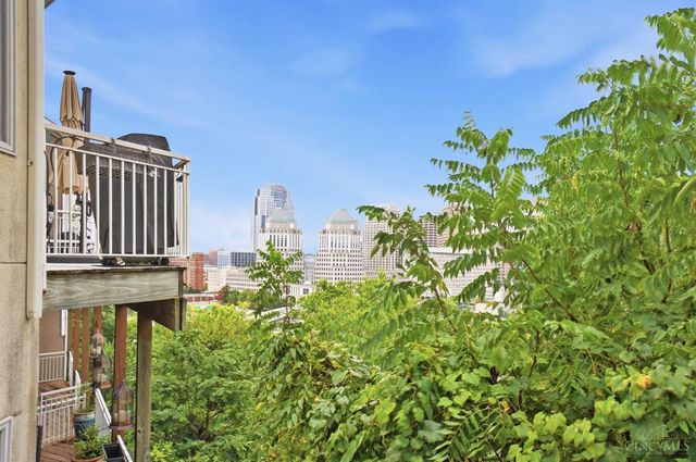 939 Monastery Street, Cincinnati, OH 45202