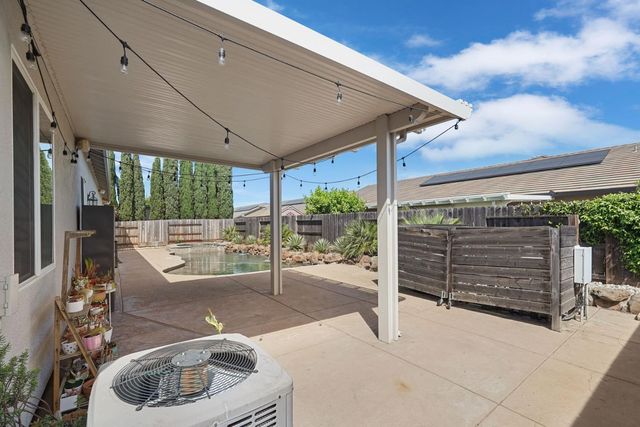 757 Killebrew Way, Galt, CA 95632