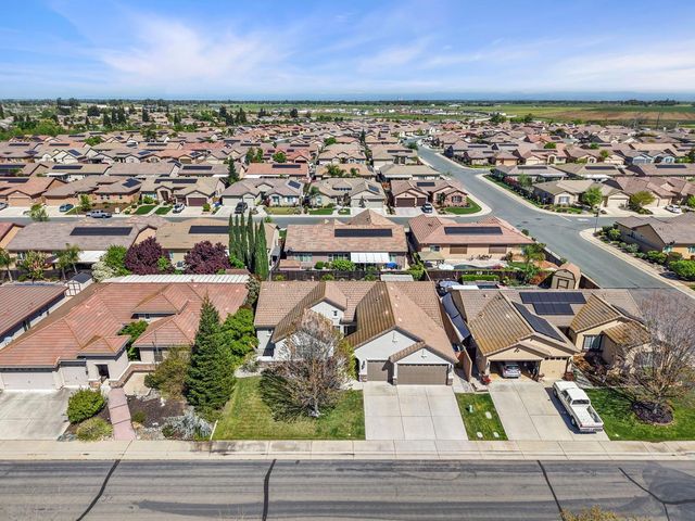 757 Killebrew Way, Galt, CA 95632