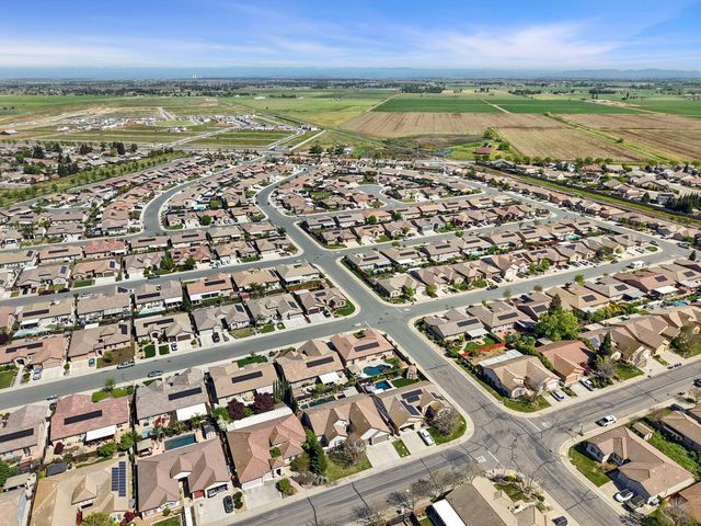 757 Killebrew Way, Galt, CA 95632