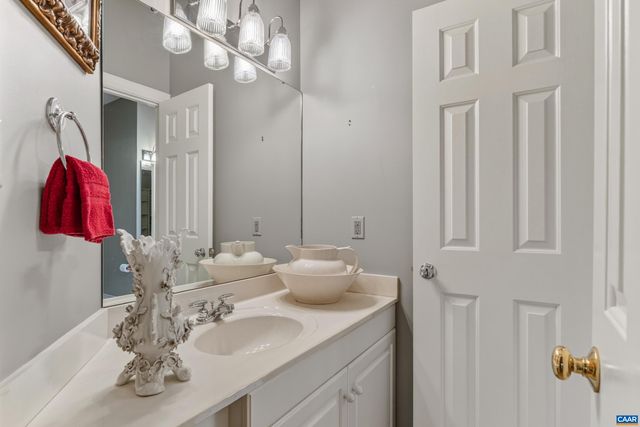 1624 GATEWICK PL, Keswick, VA 22947