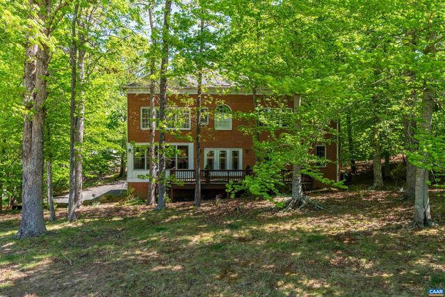 1624 GATEWICK PL, Keswick, VA 22947