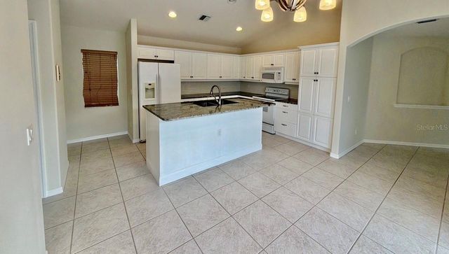 229 VENICE PALMS BOULEVARD, Venice, FL 34292