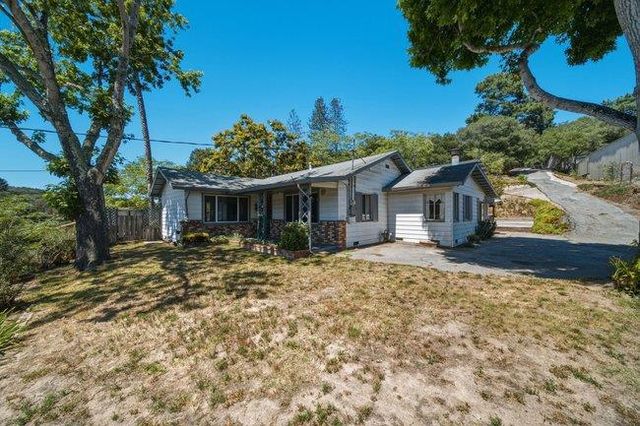 741 Echo Valley Road, Salinas, CA 93907