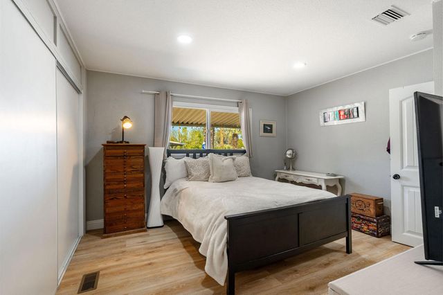 31 Circle A Drive, Palm Desert, CA 92260