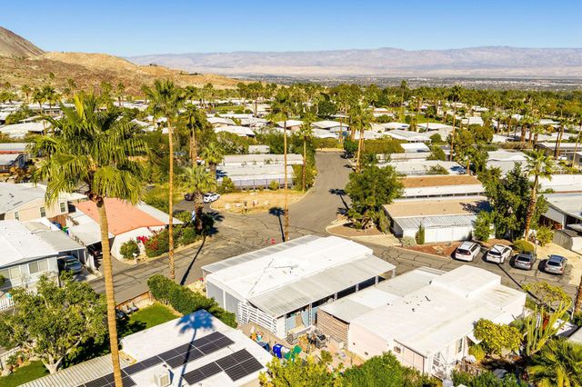 31 Circle A Drive, Palm Desert, CA 92260