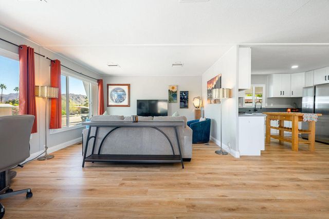 31 Circle A Drive, Palm Desert, CA 92260