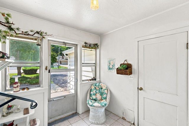 1425 Rice Creek Road NE, Fridley, MN 55432