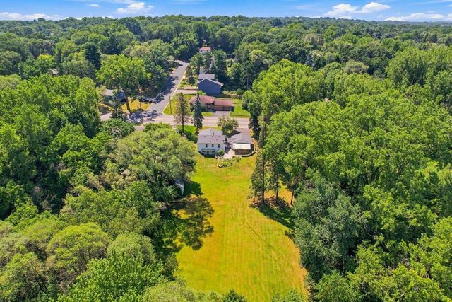1425 Rice Creek Road NE, Fridley, MN 55432