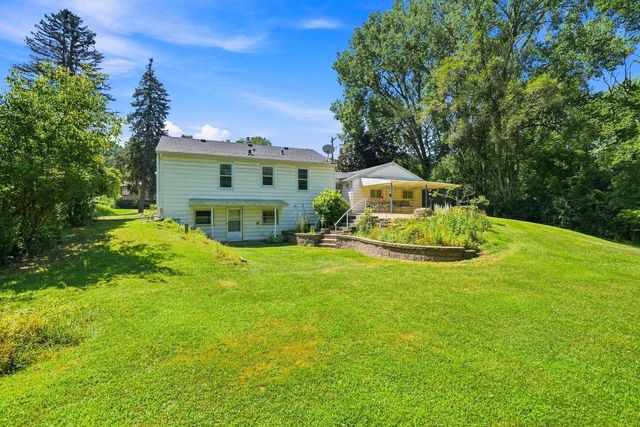 1425 Rice Creek Road NE, Fridley, MN 55432