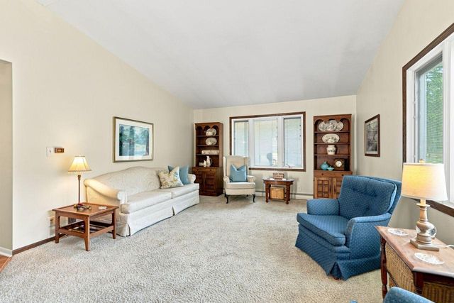 1425 Rice Creek Road NE, Fridley, MN 55432