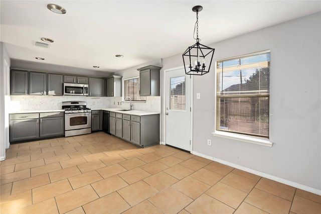 1906 Poco Drive, Missouri City, TX 77489