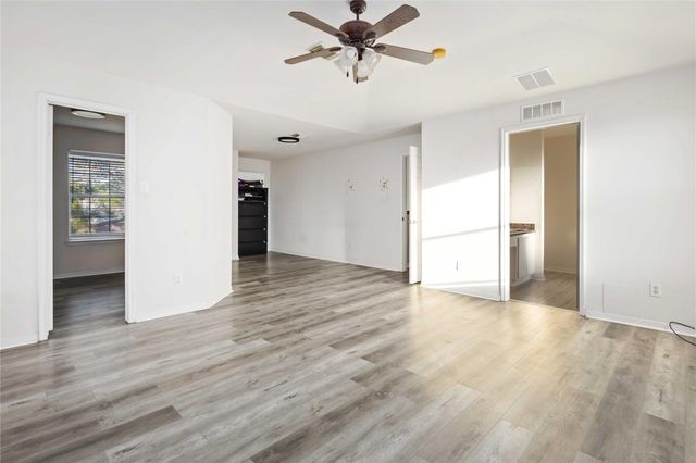 1906 Poco Drive, Missouri City, TX 77489