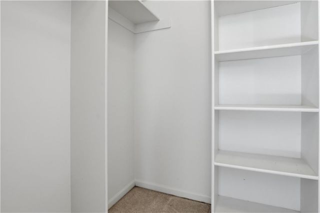 4536 SW Gull Point Drive, Lee's Summit, MO 64082