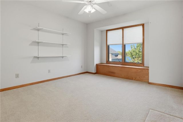 4536 SW Gull Point Drive, Lee's Summit, MO 64082