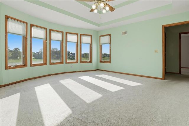 4536 SW Gull Point Drive, Lee's Summit, MO 64082