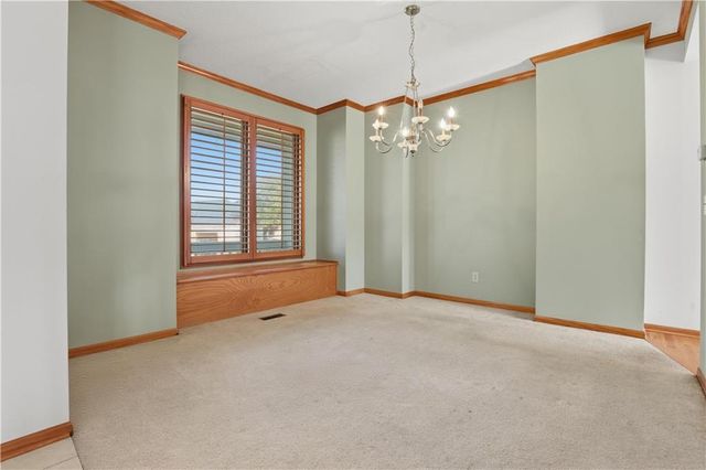 4536 SW Gull Point Drive, Lee's Summit, MO 64082