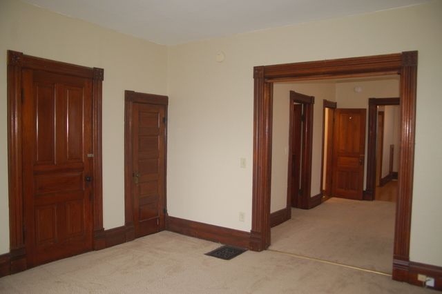 11120 S Church Street 1, Huntley, IL 60142