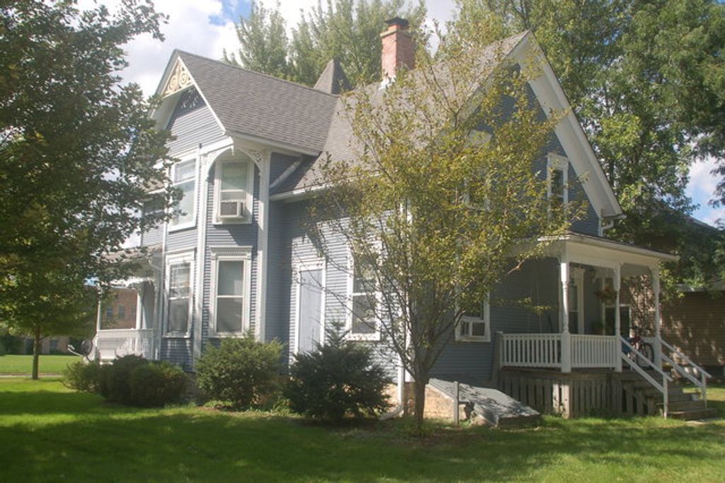 11120 S Church Street 1, Huntley, IL 60142