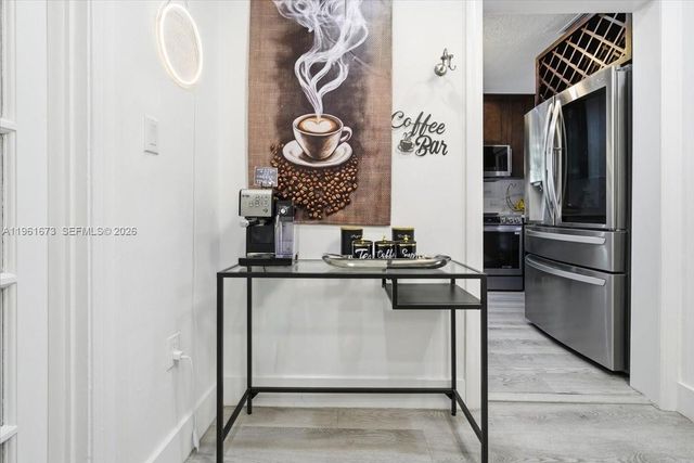 2400 SW 21st Ter, Miami, FL 33145