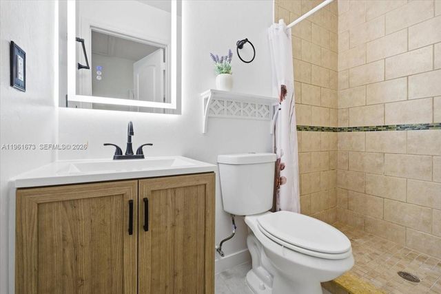 2400 SW 21st Ter, Miami, FL 33145