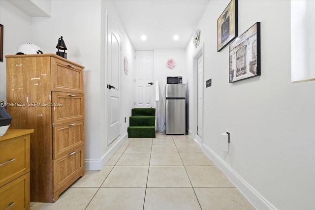 2400 SW 21st Ter, Miami, FL 33145