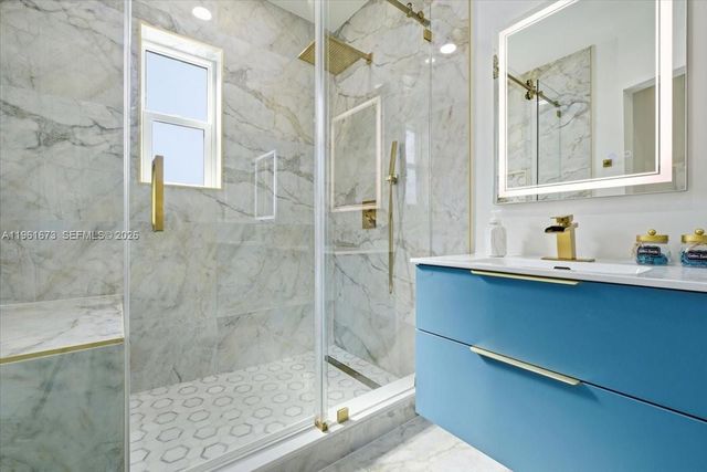 2400 SW 21st Ter, Miami, FL 33145