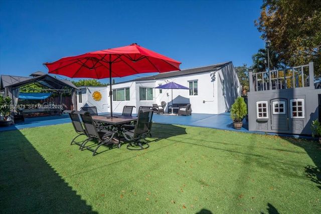 2400 SW 21st Ter, Miami, FL 33145