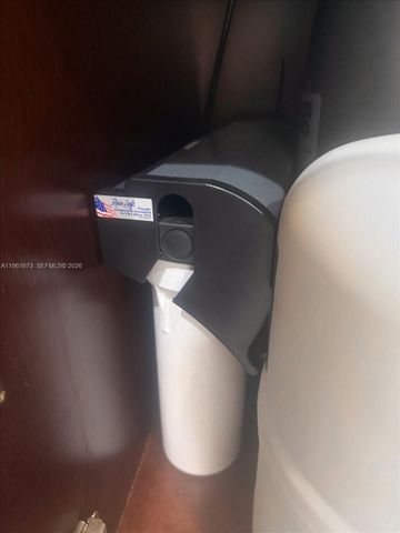 2400 SW 21st Ter, Miami, FL 33145