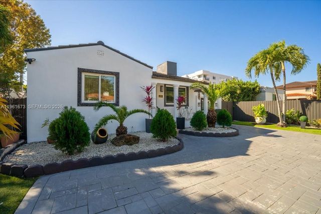 2400 SW 21st Ter, Miami, FL 33145