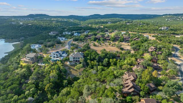 7201 Getaway DR, Jonestown, TX 78645