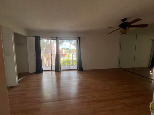 27 Matador Lane 6-20, Davie, FL 33324