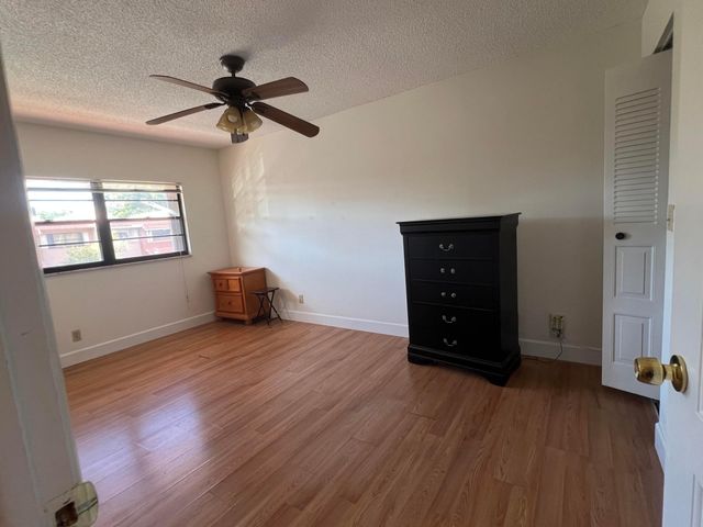27 Matador Lane 6-20, Davie, FL 33324