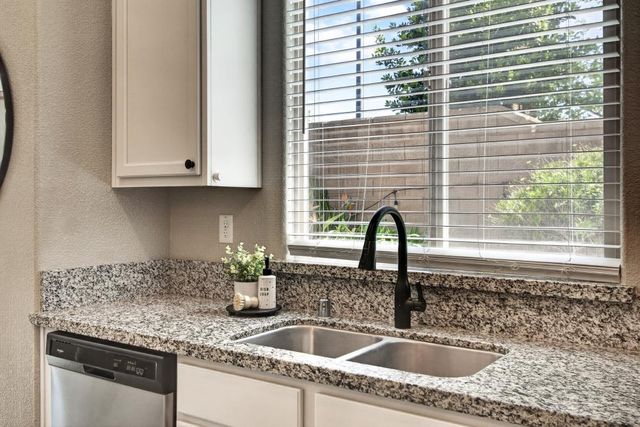 2797 Rainer Way, Antelope, CA 95843