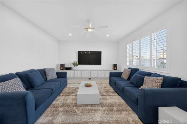 30734 White Pines Drive, Menifee, CA 92584