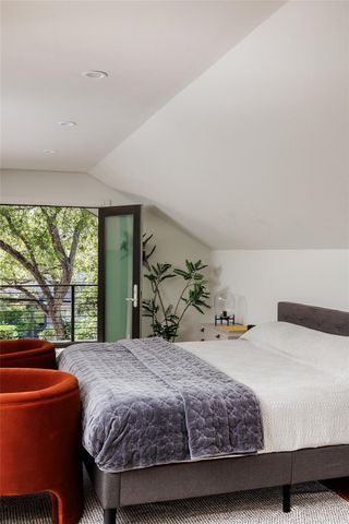 2201 Bowman Ave, Austin, TX 78703
