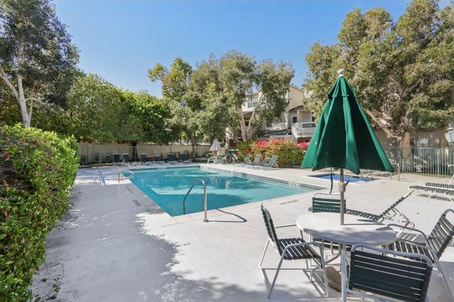 2508 Hastings Shore Lane, Redwood City, CA 94065