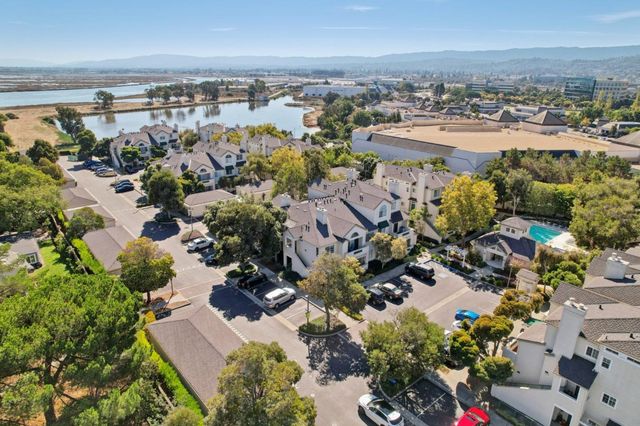 2508 Hastings Shore Lane, Redwood City, CA 94065