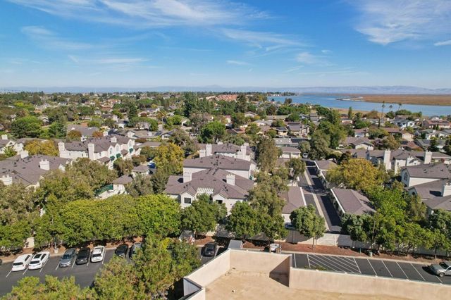 2508 Hastings Shore Lane, Redwood City, CA 94065