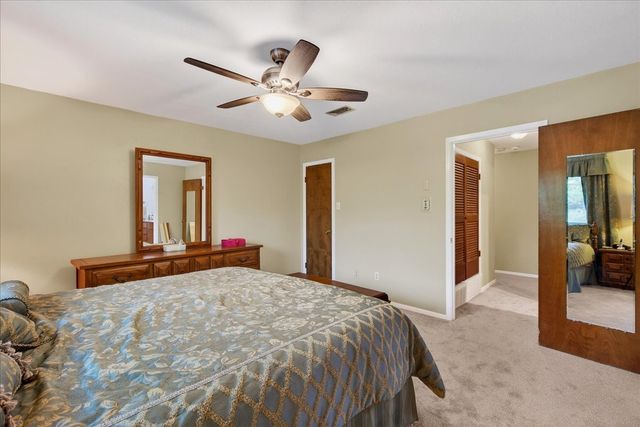 1808 E Cedar Elm Drive, Arlington, TX 76012