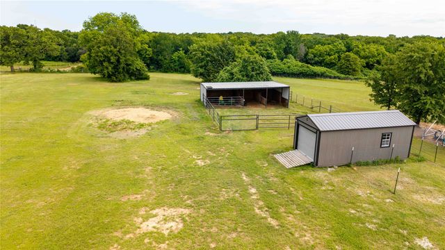 294 County Road 3386, Paradise, TX 76073